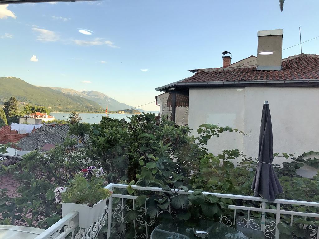 Villa Metulevi Ohrid Exterior photo