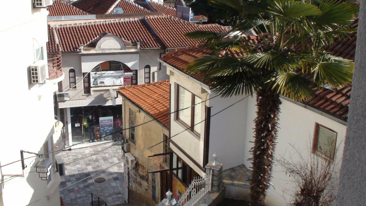 Villa Metulevi Ohrid Exterior photo
